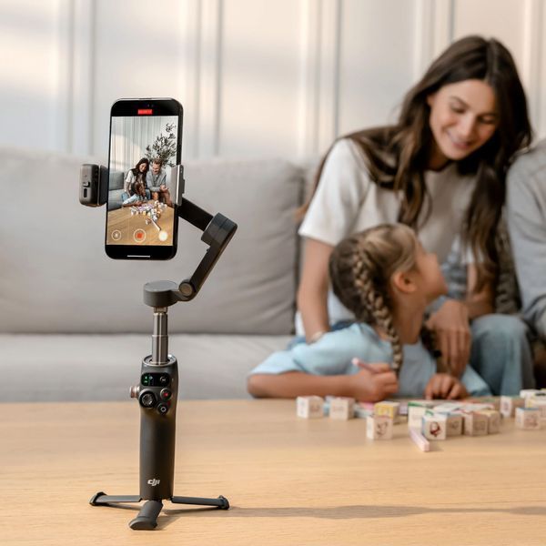 Монопод-стабілізатор DJI Osmo Mobile 8 Advanced Tracking Combo (CP.OS.00000492.03) 100344 фото