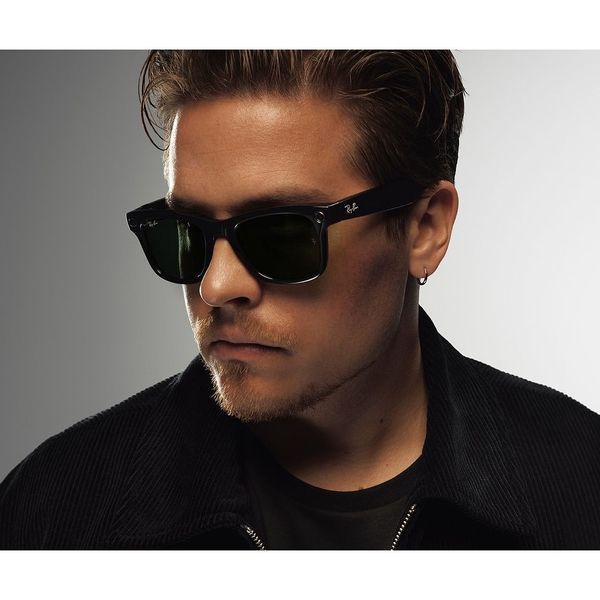Смарт-окуляри Ray-Ban Meta Wayfarer Gen 2 Large Matte Black Frame / Clear to Grey Transitions Lenses (RW4012 601S1Z 53-22) 100238 фото